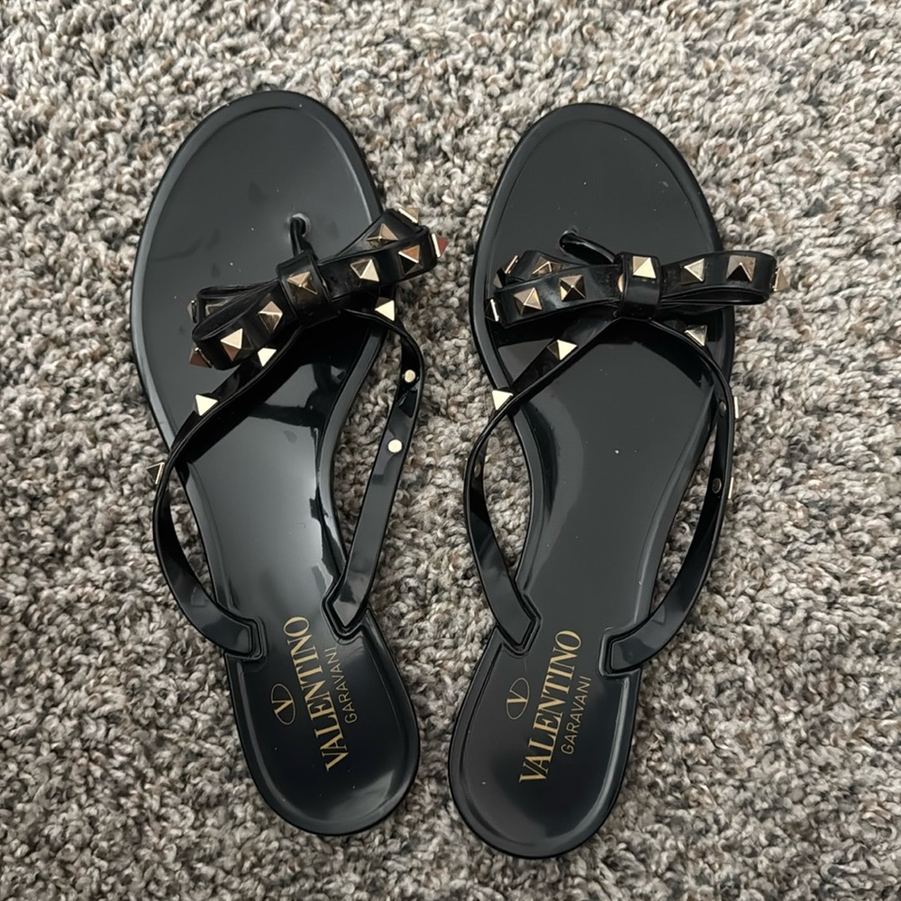 Valentino Garavani Rockstud PVC Flat Thong Sandals